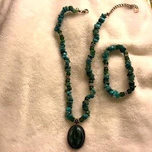 Jewelry set: necklace and bracelet